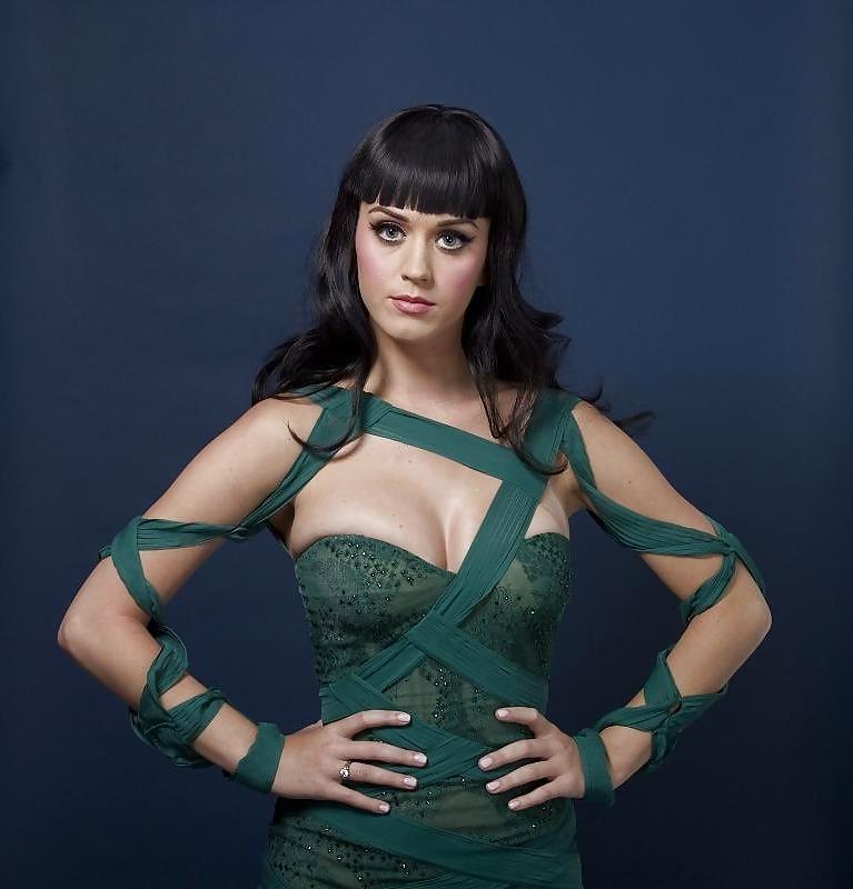 7P Katy perry so sexy