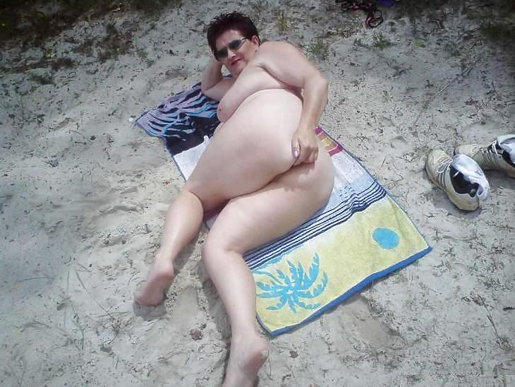 19P Older women sunbathing 3.