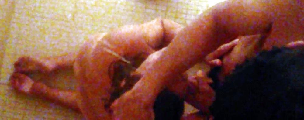 12P Suck dick and balls in shower