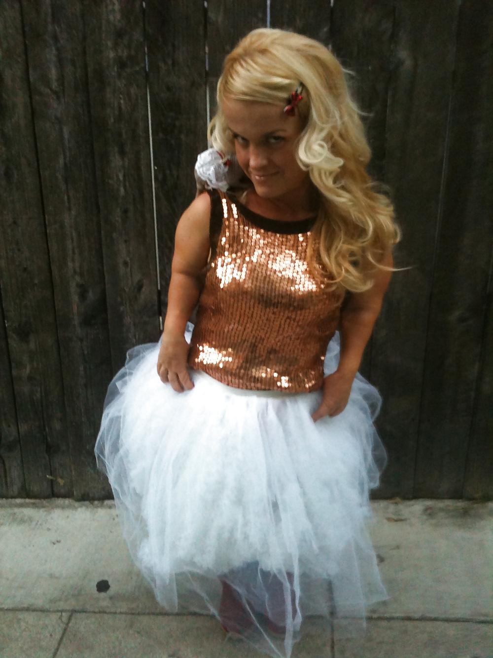 10P Sexy Little Person Terra Jole