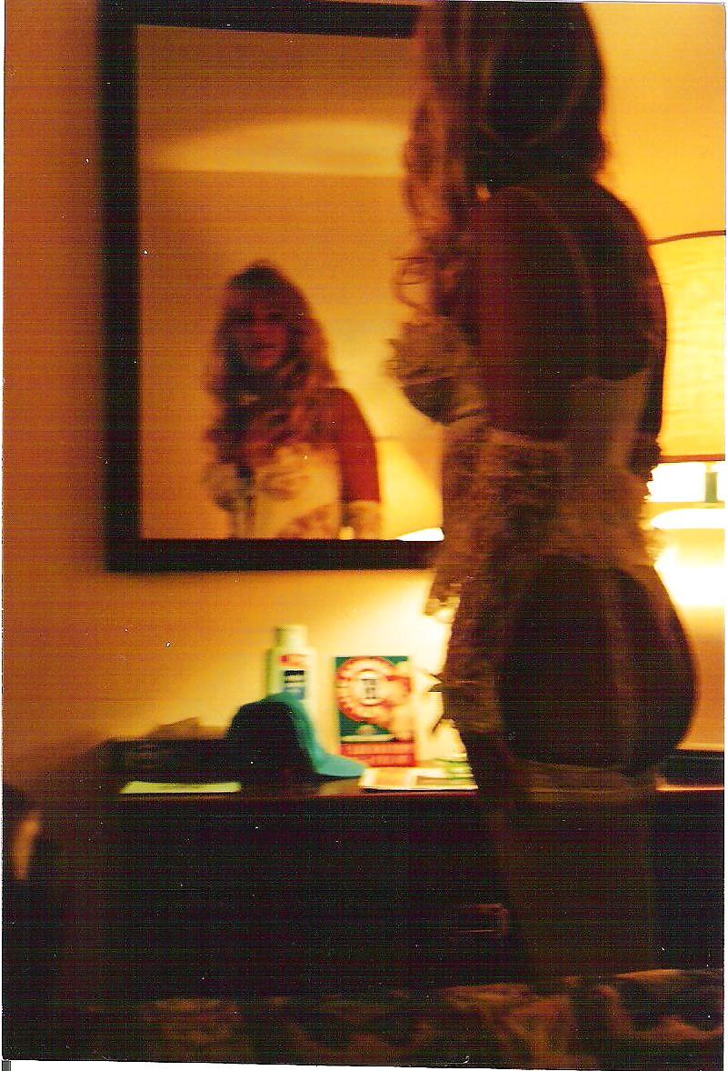 7P Blonde MILF..