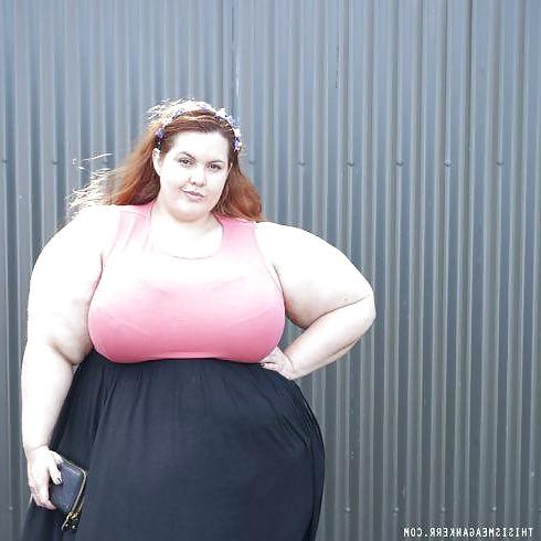 25P Some Big Tits