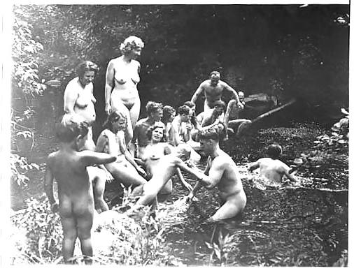 25P Vintage Nudist Pics
