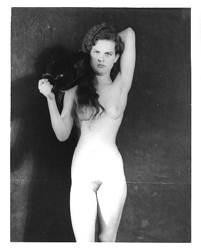 25P Vintage Nudist Pics