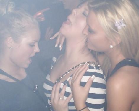 25P Danish teens-241-242- suck on banana body tequila 
