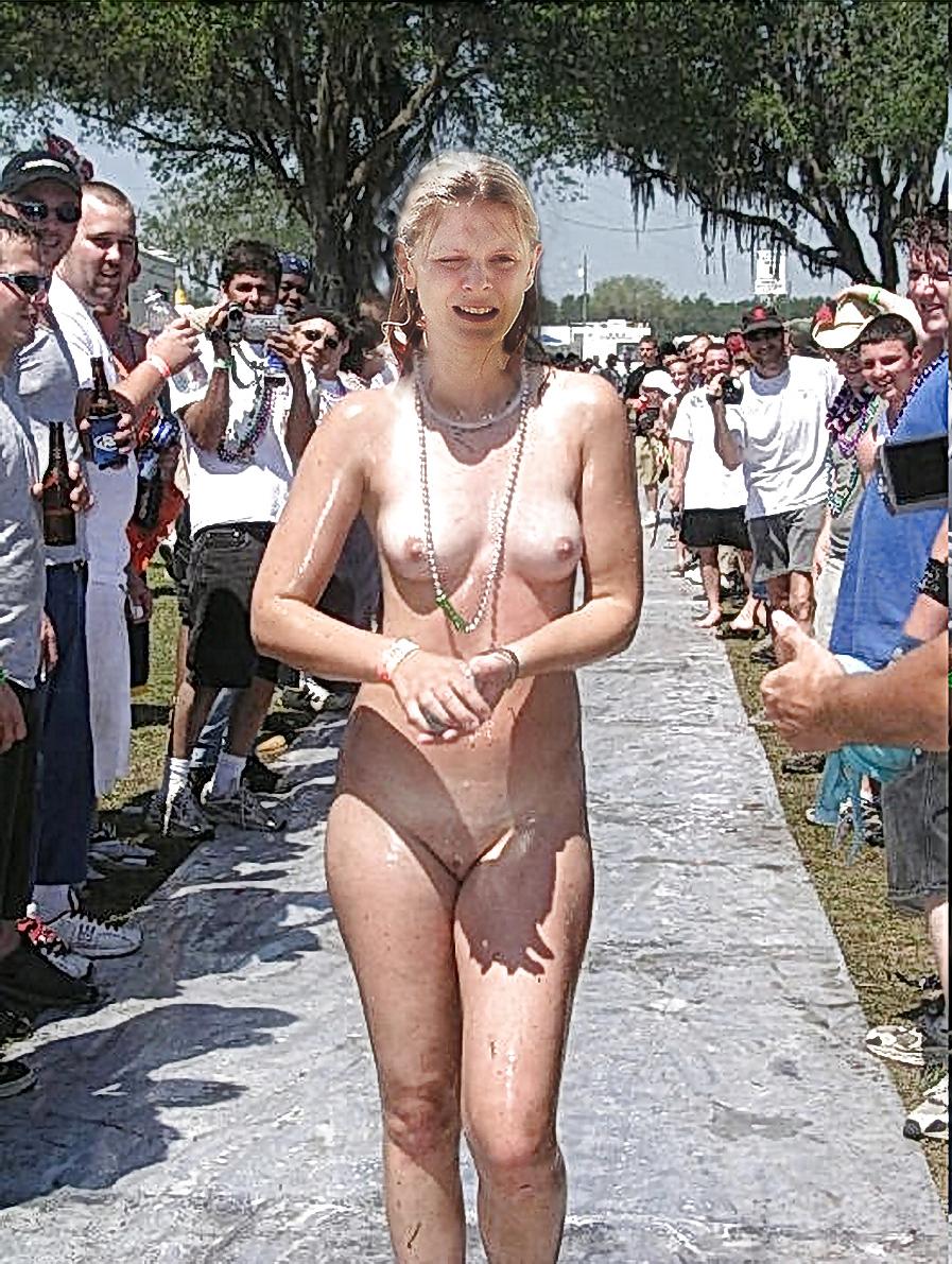 19P Emilia Fox