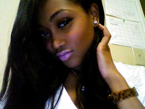 17P Exotic babes