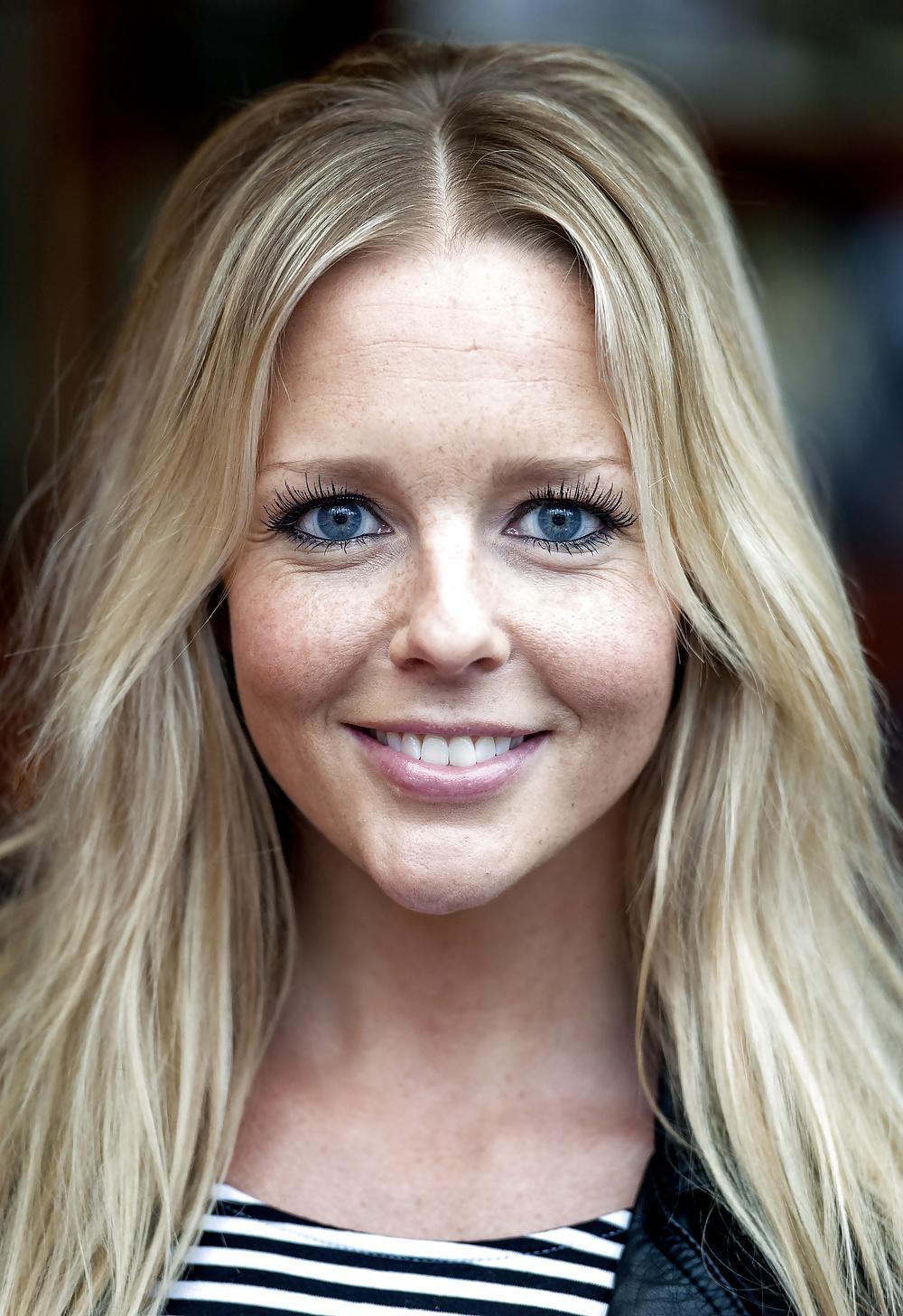 25P Chantal Janzen (Dutch Cum Slut)