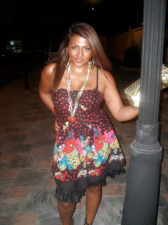 21P Dirty Indian Dancer