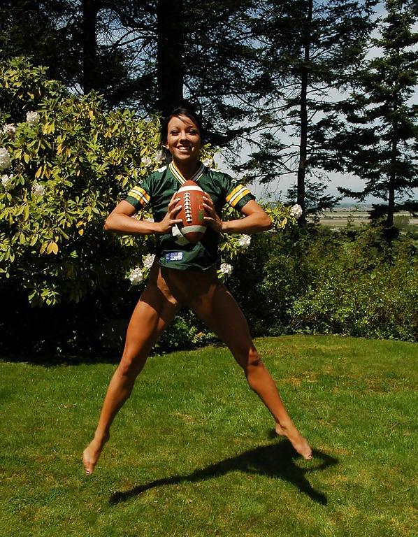 12P Hot and Sexy Green Bay Football Fan