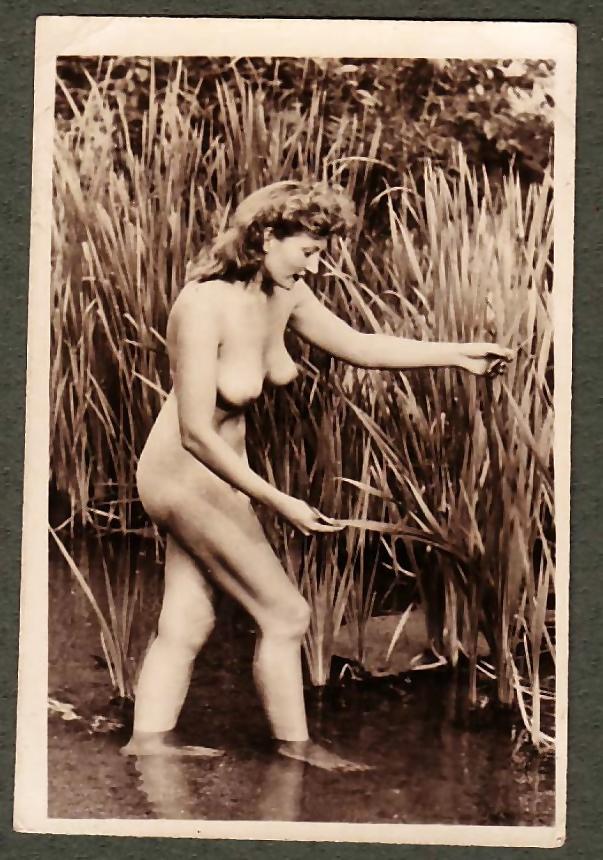 16P Vintage lady's &  Nature-num-001