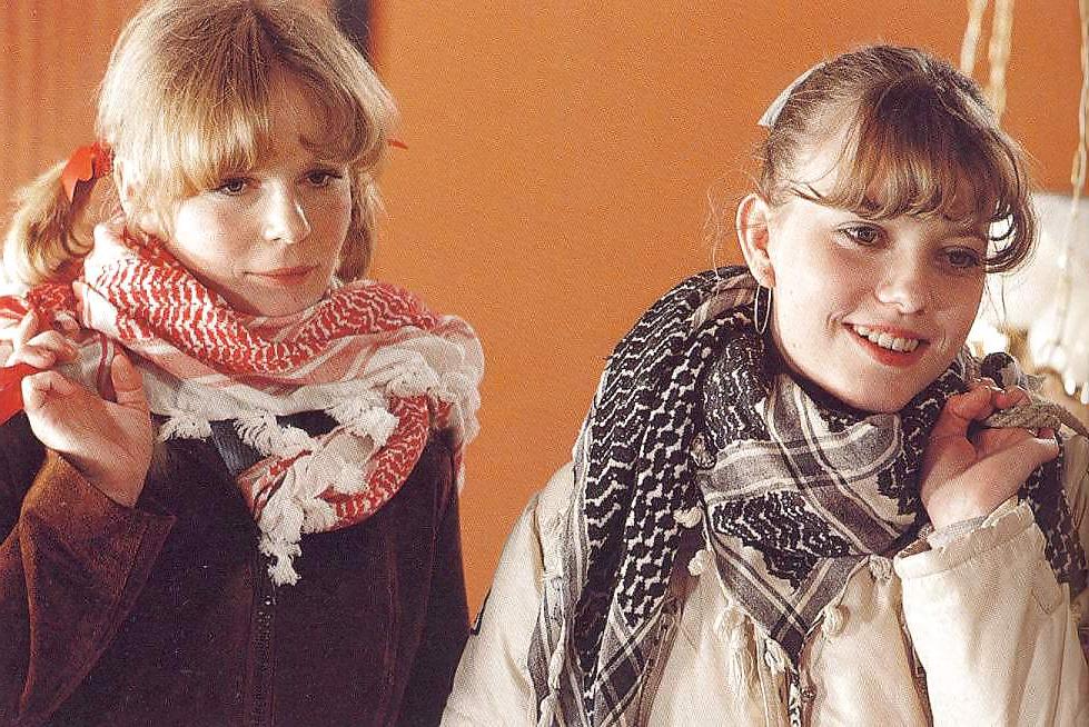 25P Photo Surprise - Vintage Mag Pictures
