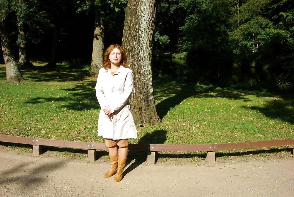 22P MY REAL LIFE MOM (Lilia, 55 y.o.)