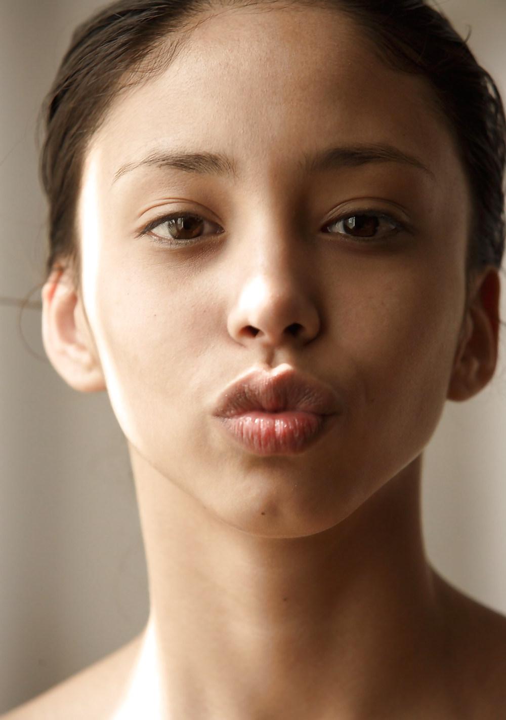 16P Alexis Love - Tiny dancer