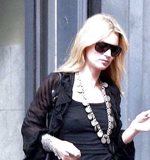 25P Braless Hard Nipples Pokies 1