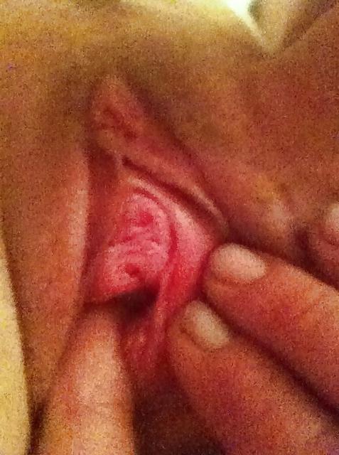 12P Such a sexy slut