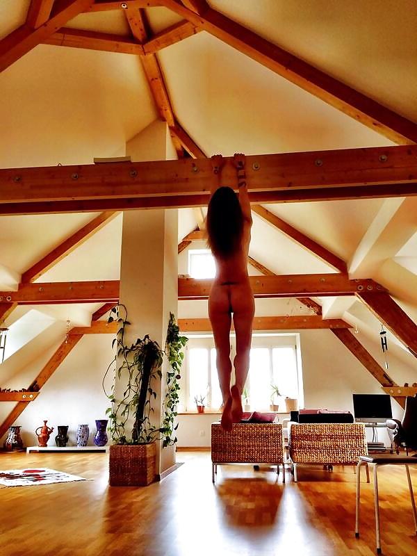 17P Naike Rivelli - hot italian celeb