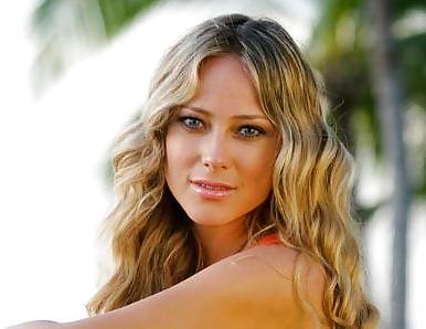 25P Vanessa Huppenkothen - Sexiest sport journalist - Mexico