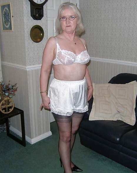 17P Mature-BBW-Ladies 126