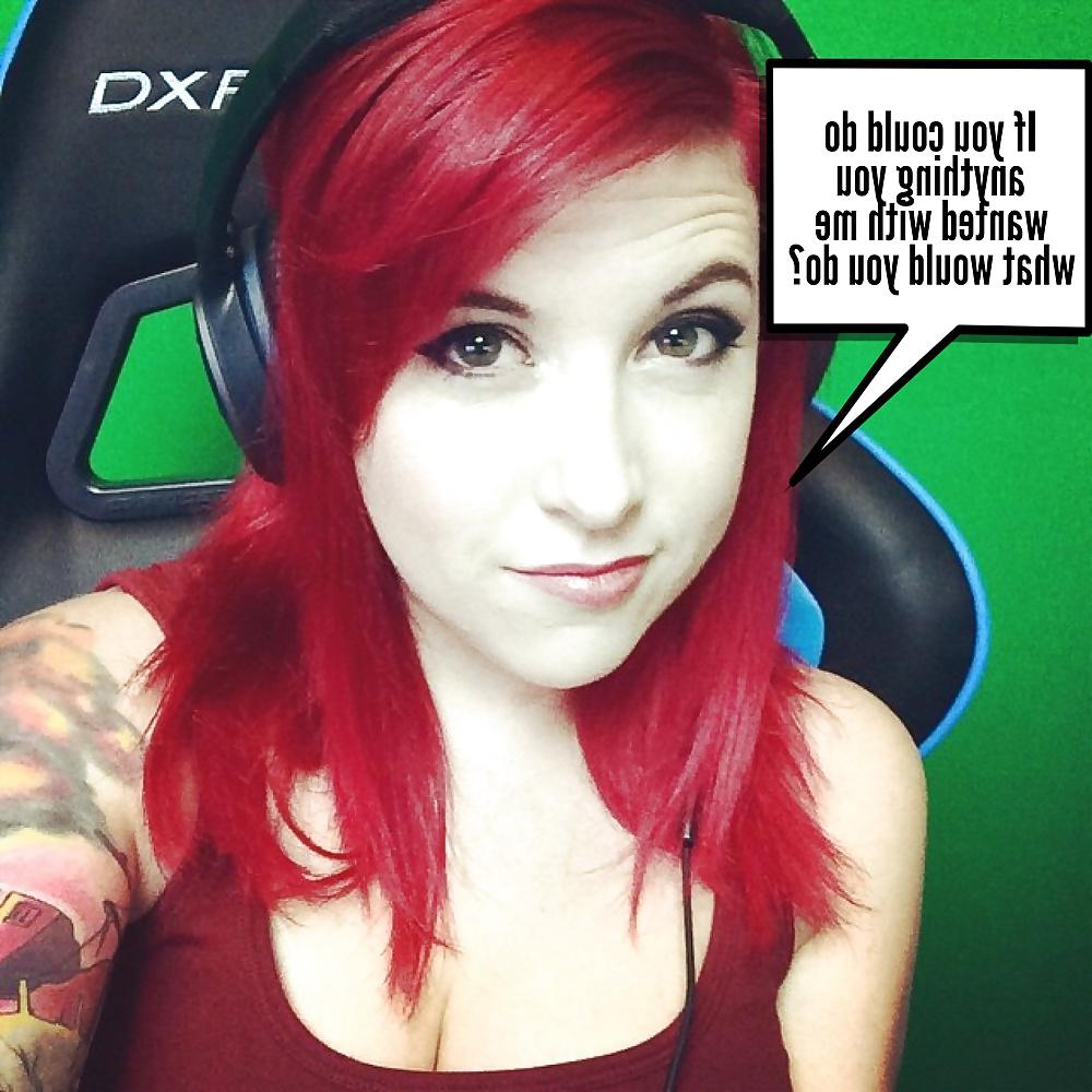 25P Lolrenaynay hot cum slut please comment.