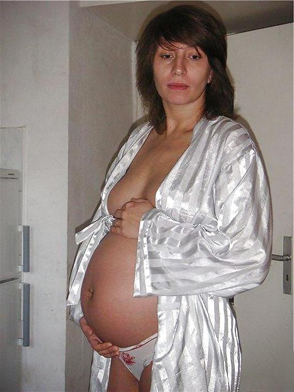 25P Pregnant Bitches - Vintage Collection 5