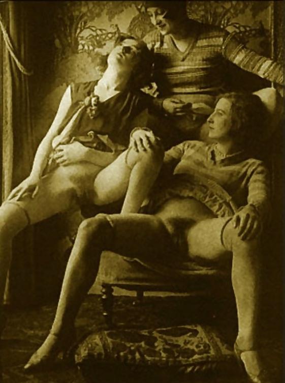 16P Vintage  Lesbians-num-001