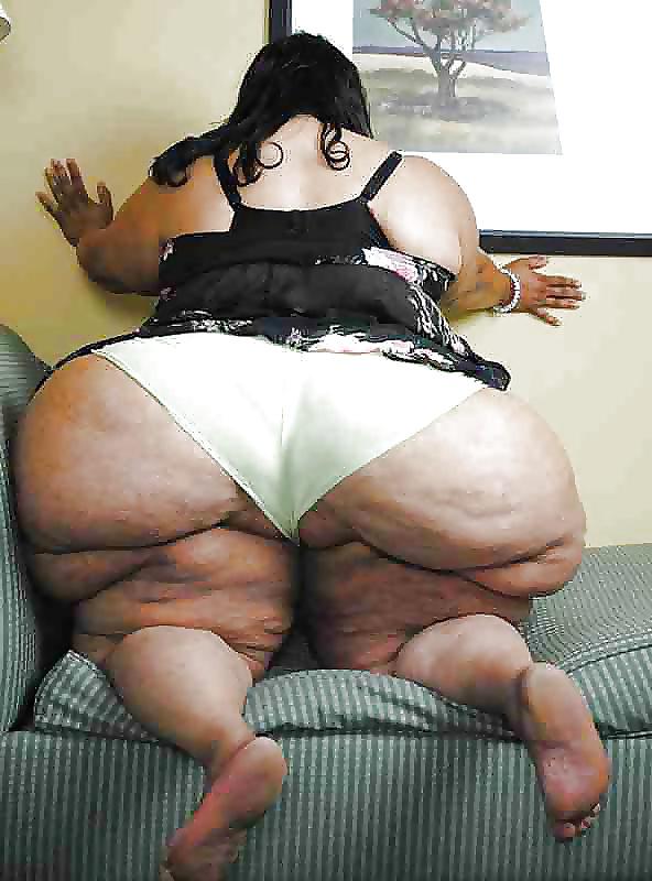 25P Ethnische Ärsche: Baby Got Back #2