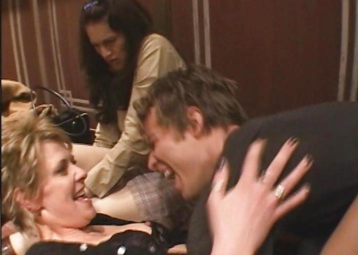 25P Amanda Tapping