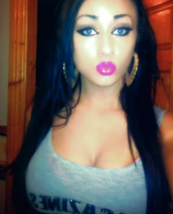 25P Irish traveller girls