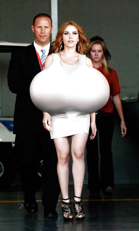 25P Celeb Fakes Scarlett