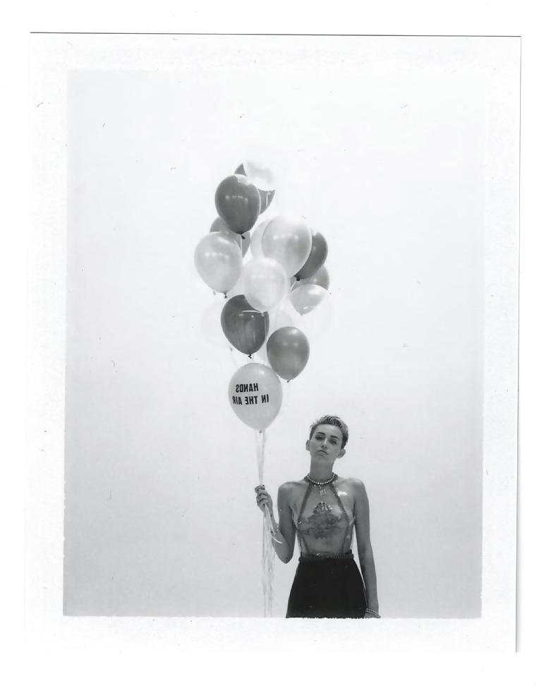 25P Miley Cyrus - Bangerz Photoshoot Outtakes