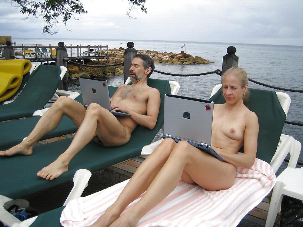 20P Exhibitionist cougars 11