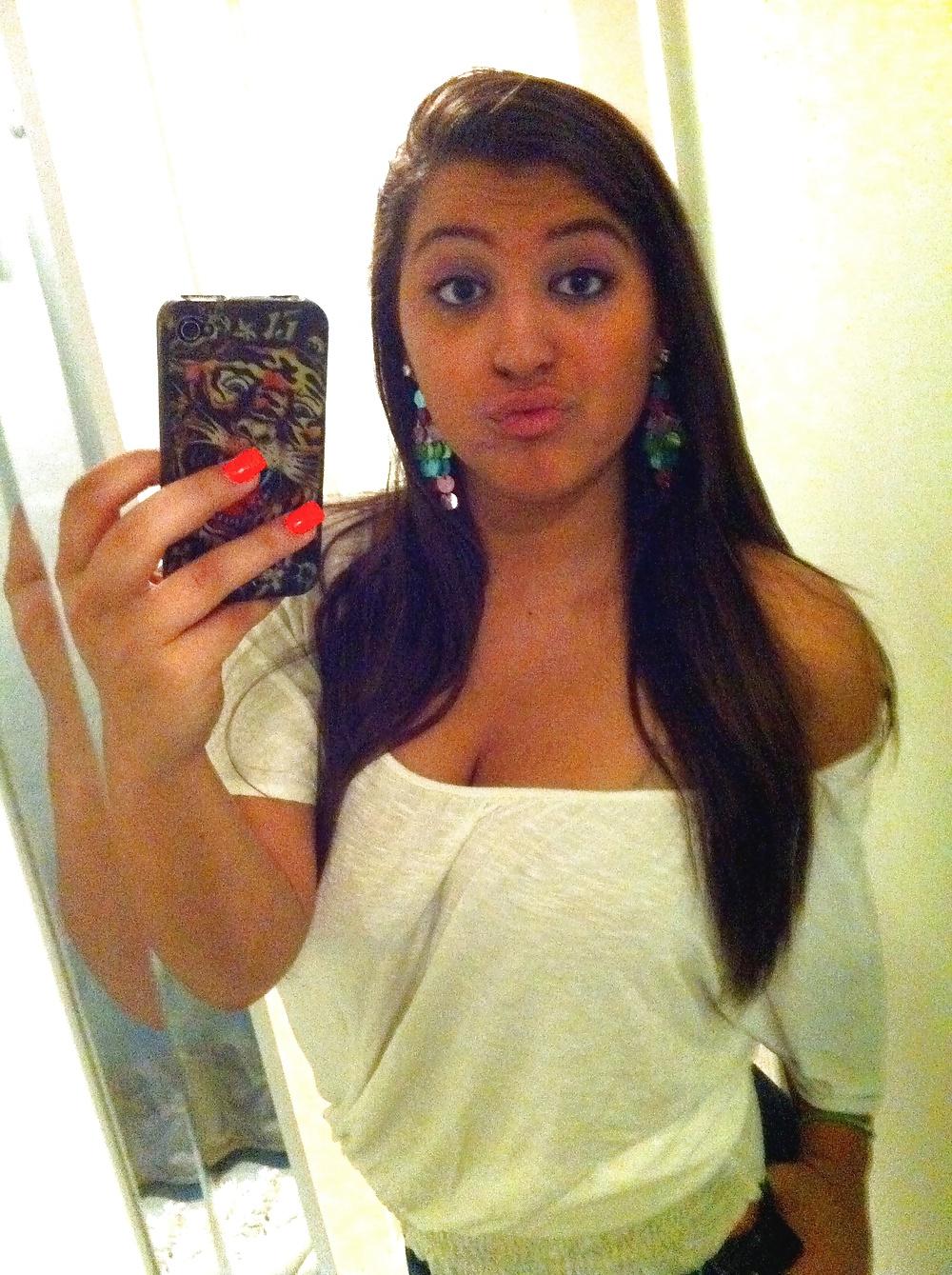 7P Tanned Busty Cute Girl
