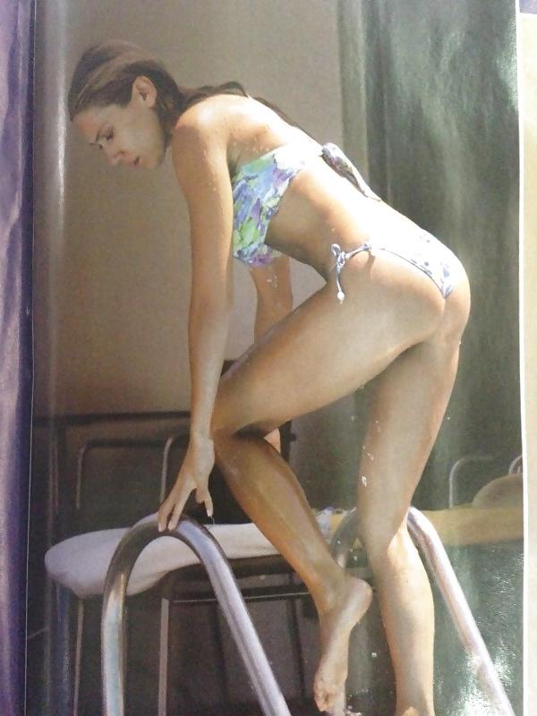 22P Sexy Greek Celebrity Elena Papavasileiou ! 