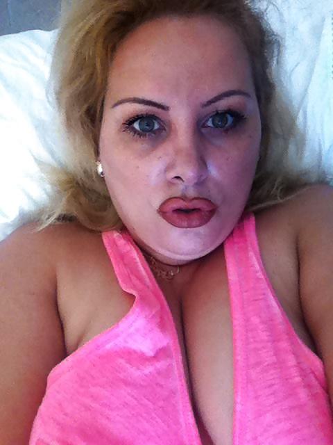 25P Busty israeli 