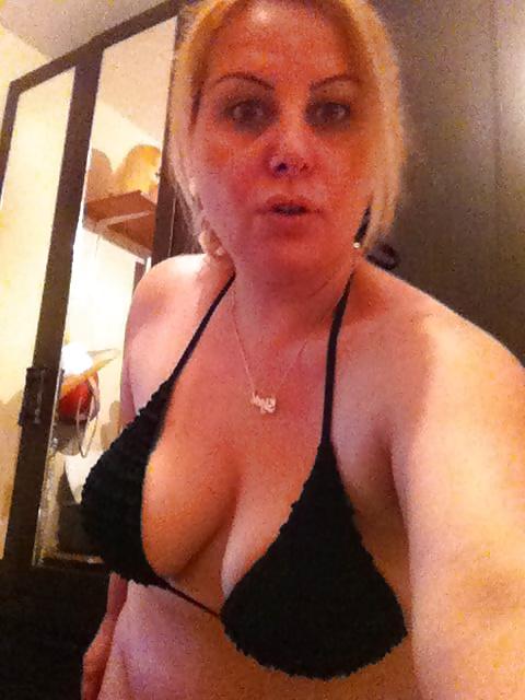 25P Busty israeli 