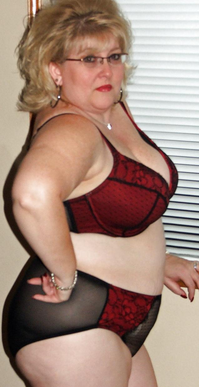 19P Mature-BBW-Ladies 209
