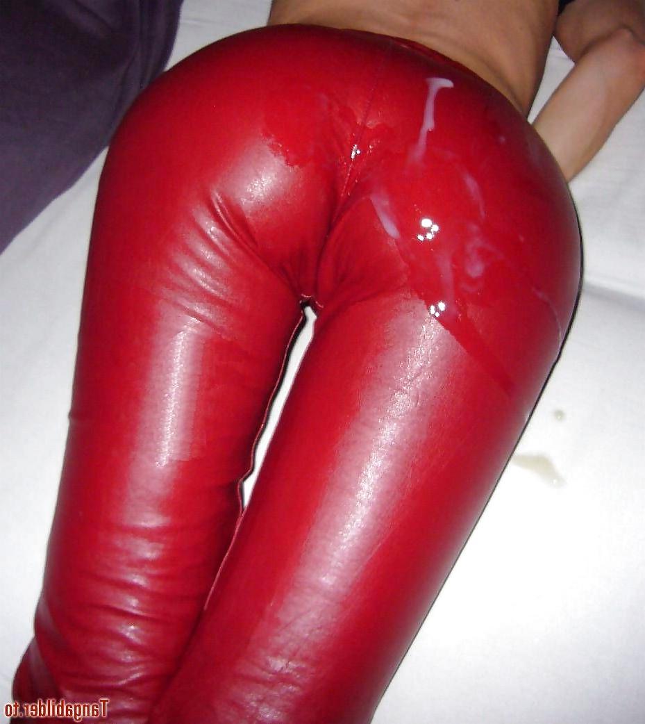 16P Cum on Leather (my Fetish)