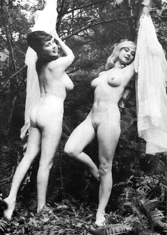 25P Vintage shaved pussy foreva!