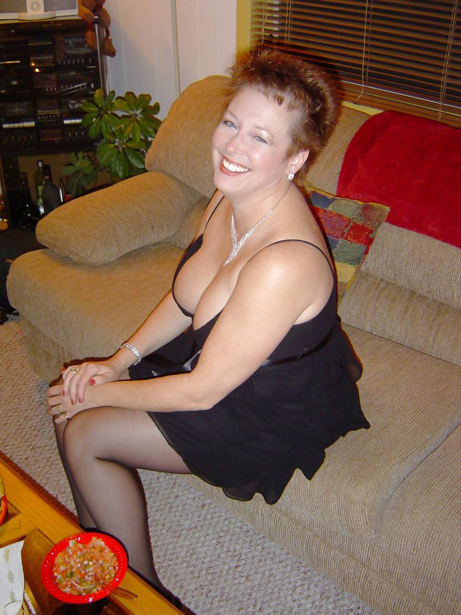 25P I Love Gilfs & Milfs 18 - Pantyhose Edition