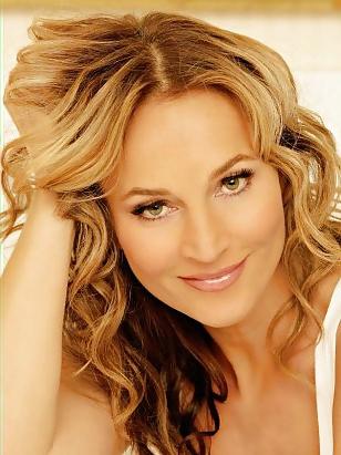 25P Caroline Beil Milf Cumface