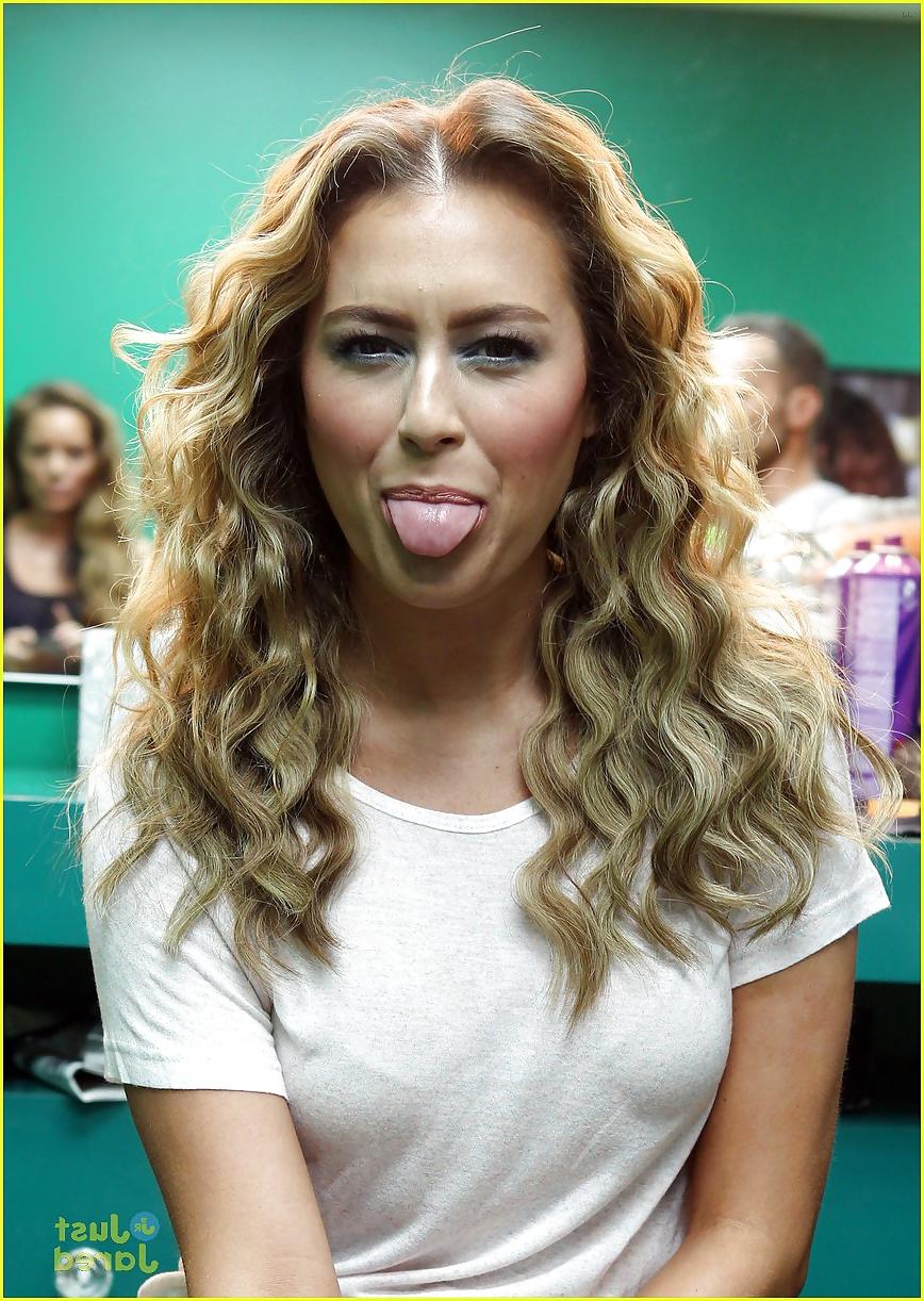 25P Tongue celebrity