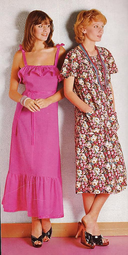 12P Vintage fashion