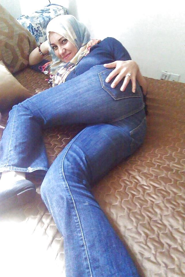 25P Arab sexy milfs 2, 2014