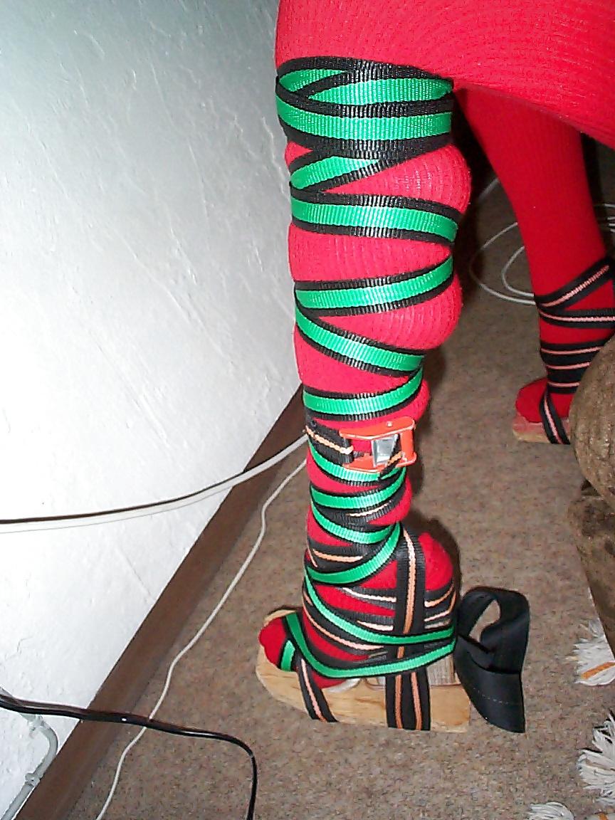 10P Bound legs and feet