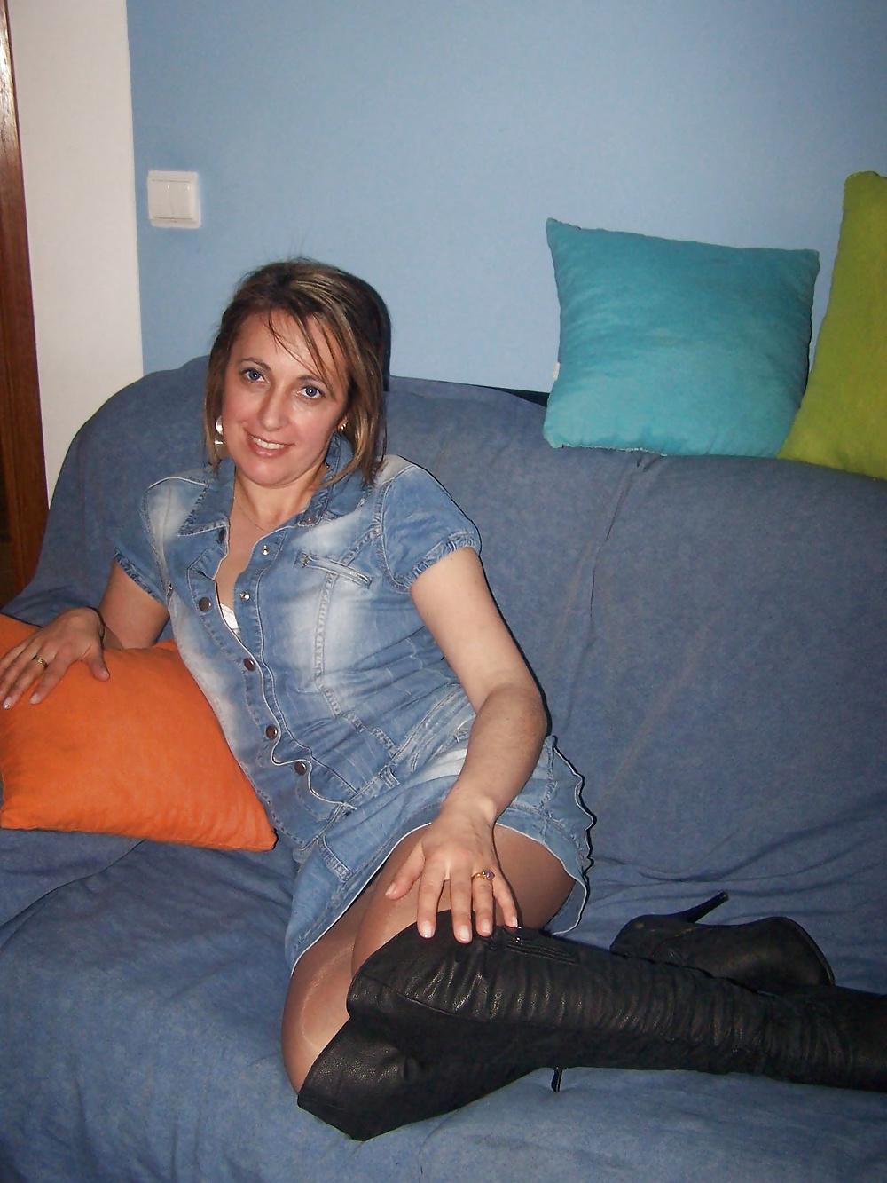 25P Portuguese girls ph