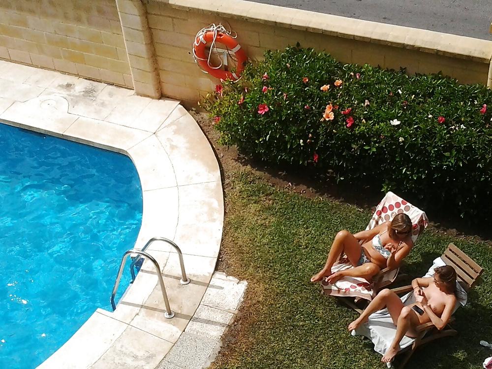 5P Girls by my pool 