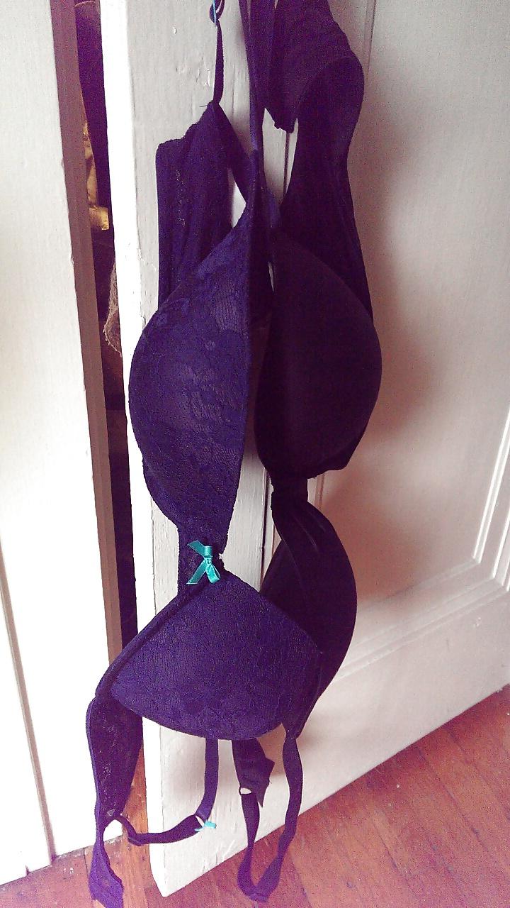 19P Stolen Cell Phone pics of my big titty aunt
