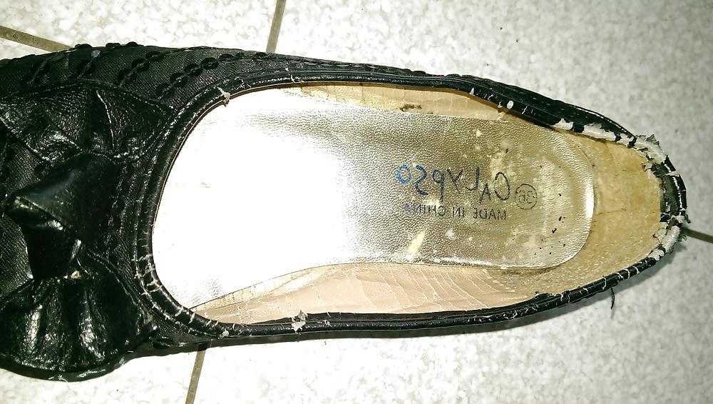13P Borrowed heel and ballerina from my colleague
