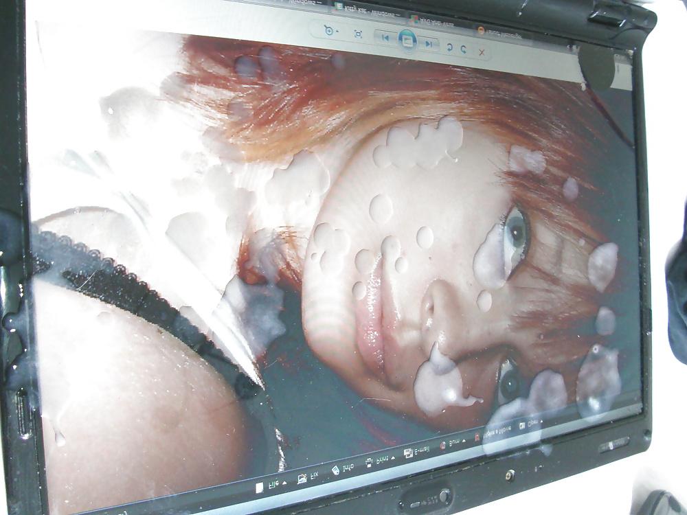 9P Tossertim drenches Cum drenched KittyKat